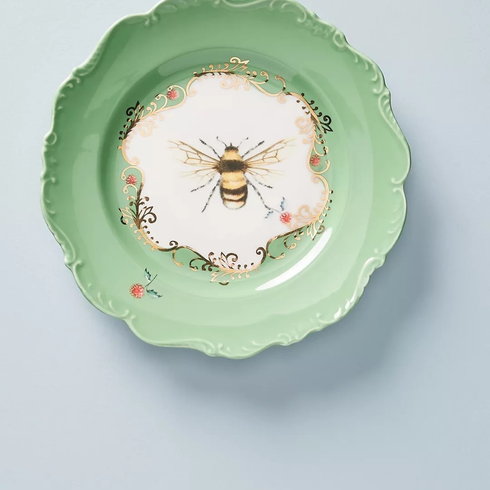 Lou Rata Nature Table Dessert Plate Bumblebee